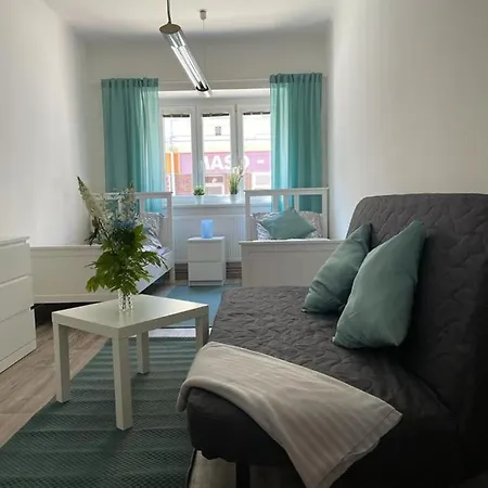 Lägenhet Apartmanek U Reky